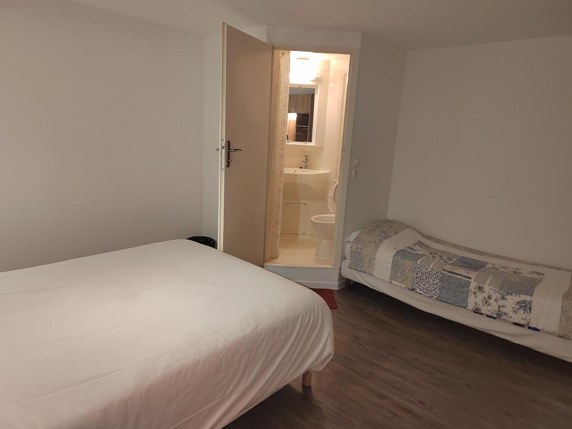 Fasthotel Paris Ouest Bouafle Esterno foto