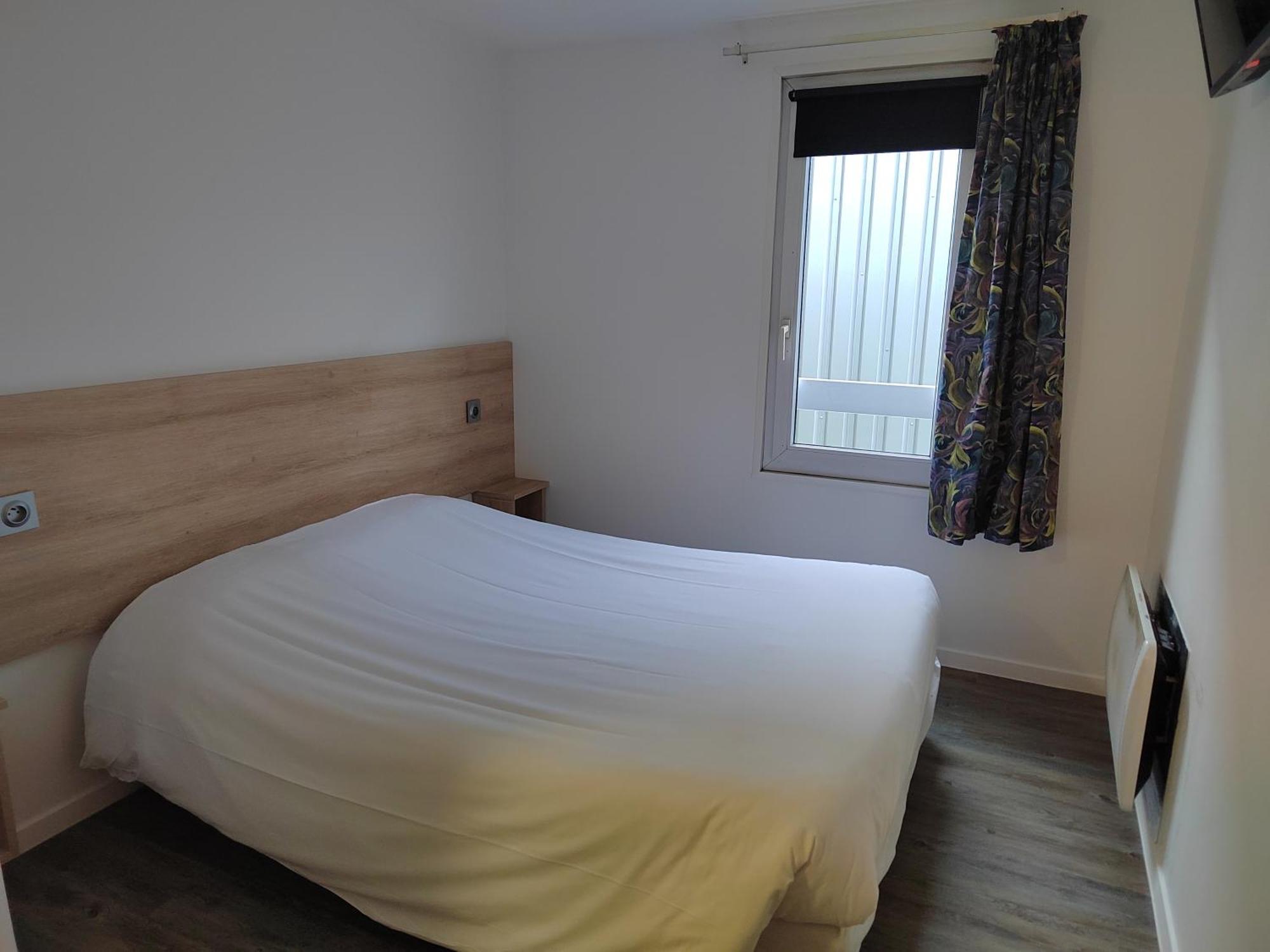 Fasthotel Paris Ouest Bouafle Esterno foto