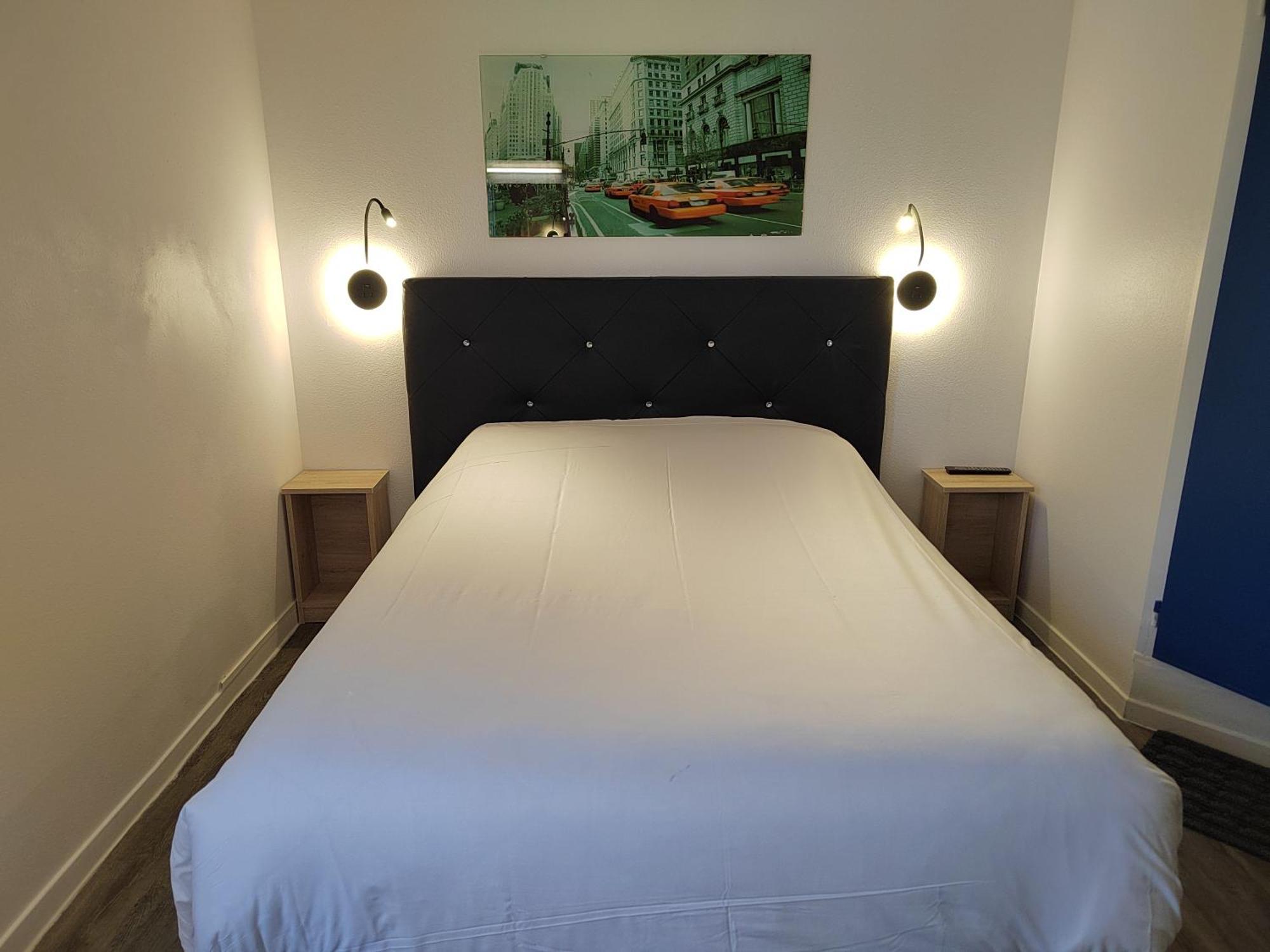 Fasthotel Paris Ouest Bouafle Esterno foto