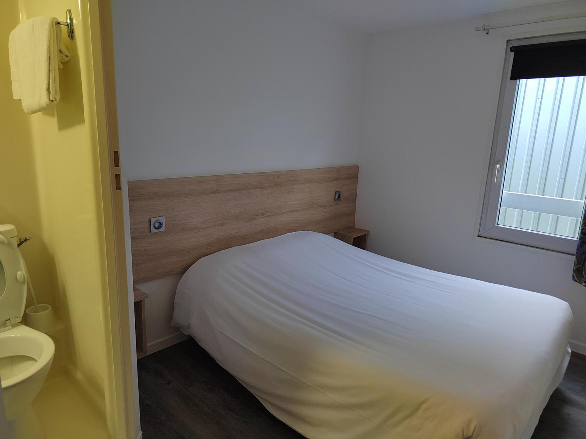 Fasthotel Paris Ouest Bouafle Esterno foto