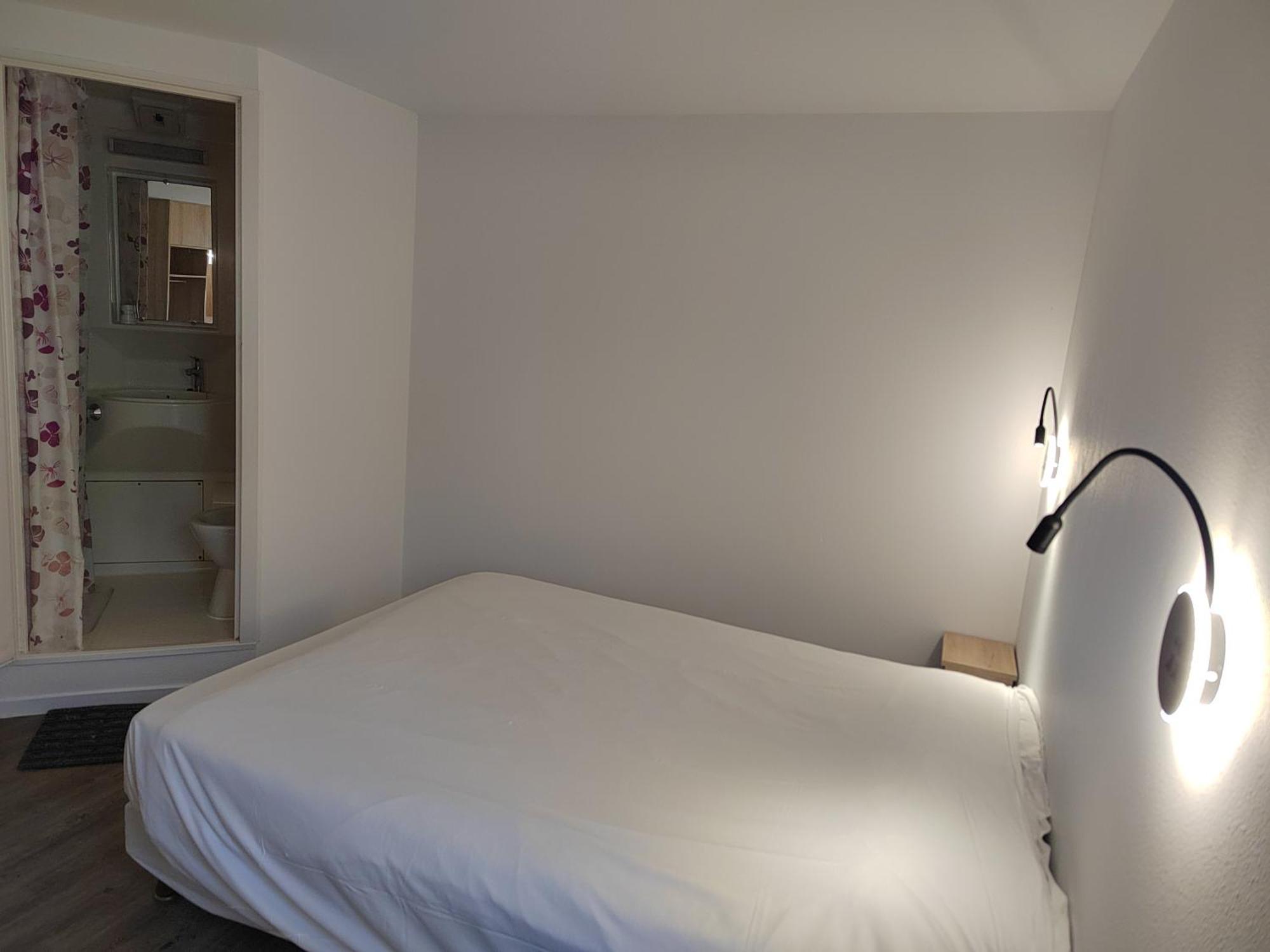Fasthotel Paris Ouest Bouafle Esterno foto