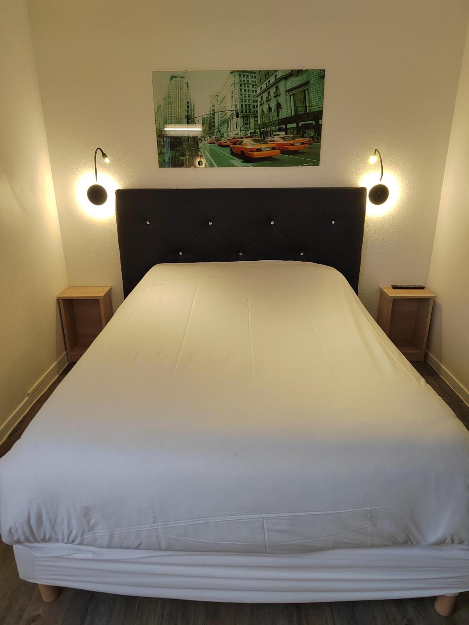 Fasthotel Paris Ouest Bouafle Esterno foto